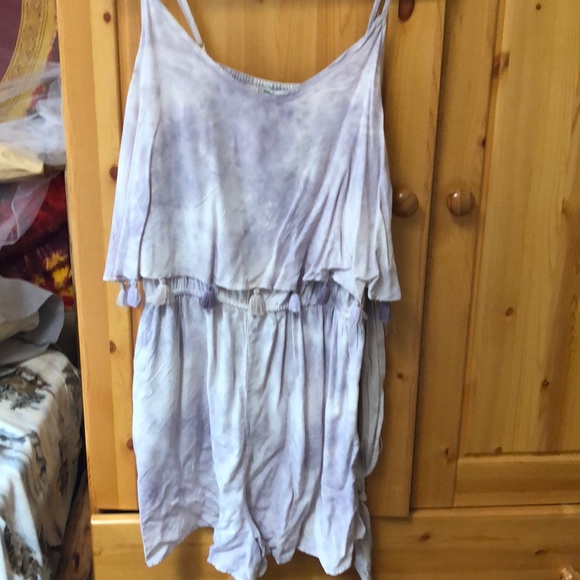 American Eagle Romper - Picture 2 of 6